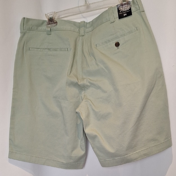 J. Crew Factort Men's Classic Light Green Shorts Size 34 Style H5020. NWT - Picture 3 of 5